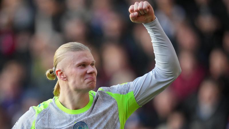 法比奥晒与古加搞怪合照：我们爱中国，很满意现在的生活状态（法比奥与古加晒搞怪合影：我们热爱中国，对当下生活十分满意）