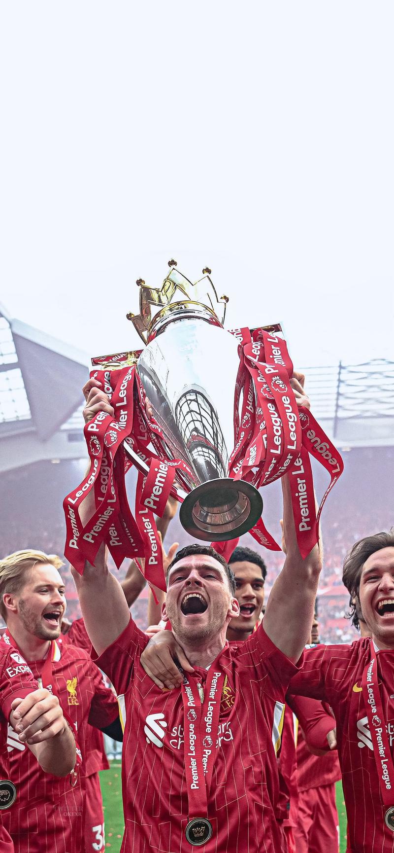 费迪南德：见到巴乔让我非常激动，那仿佛让我回到了童年时代（费迪南德：见到巴乔热血沸腾，恍若回到童年）