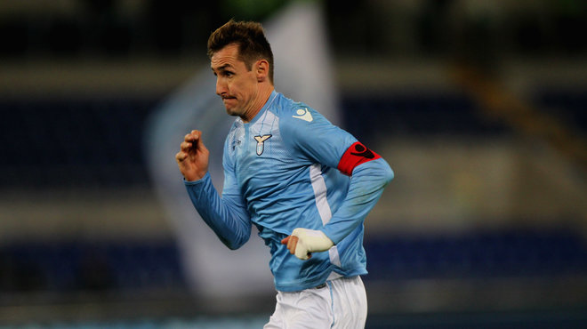 广东男篮防守稳固力克辽宁（广东男篮凭强悍防守击败辽宁）