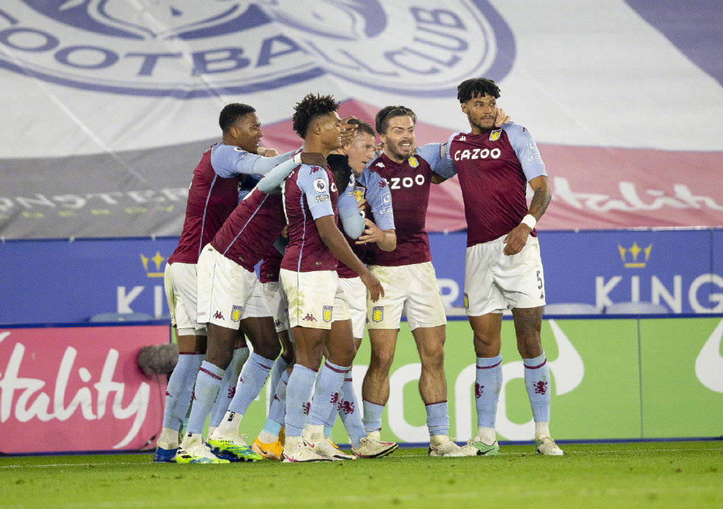 华莱士本场送出4抢断，赛季56次升至联盟最多（华莱士此役贡献4次抢断，赛季累计56次升至联盟第一）