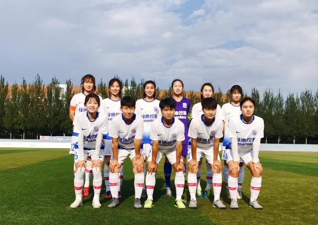 《在场外》视频栏目｜从北京女足夺冠说起（《在场外》视频栏目：从北京女足登顶聊起）