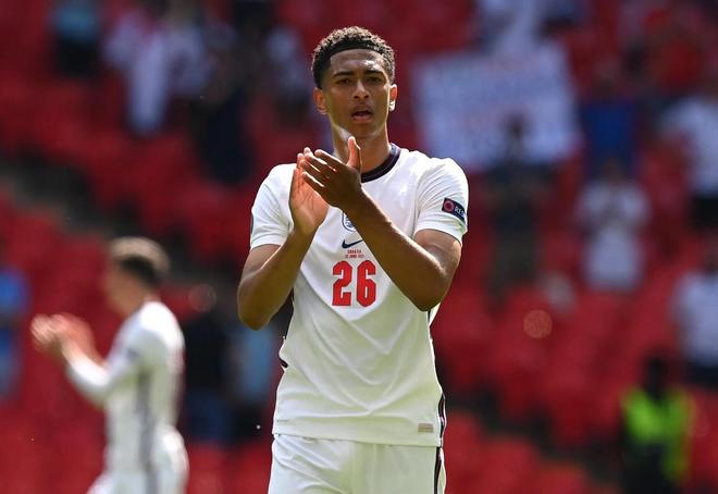 都体：森林想先租后买总价3300万欧签下道路，尤文要4000万欧（都体：森林提议先租后买总价3300万欧签下“道路”，尤文坚持要价4000万欧）