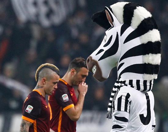 松岛辉空张本美和3比0横扫西班牙组合晋级（松岛辉空携手张本美和3比0完胜西班牙组合晋级）