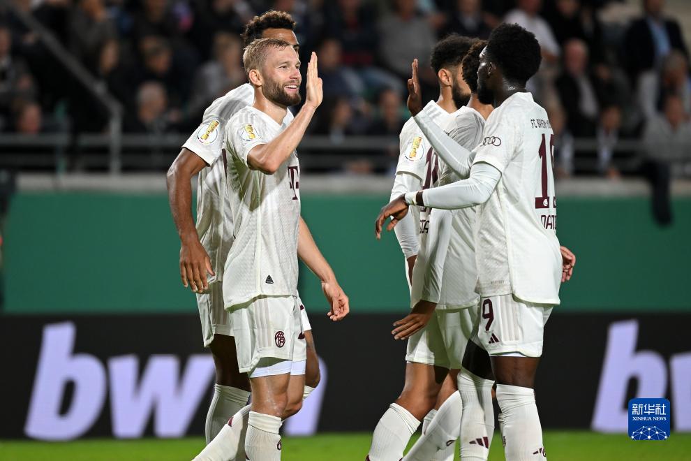 旧将佩内夫患肾癌需要手术，瓦伦西亚为其筹款（佩内夫罹患肾癌需手术，瓦伦西亚发起募捐）