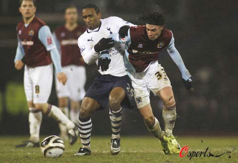 德转苏超身价前10：热刺外租小将穆尔1600万第1，前田大然第2（德转评苏超身价榜前十：热刺租将穆尔以1600万居首，前田大然位列第二）