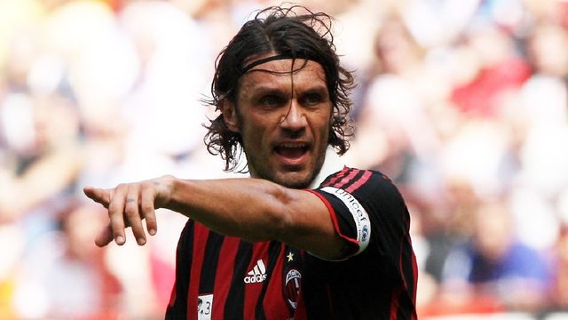 欧冠92年改制后戴帽数前10：梅西、C罗8次第1，姆巴佩5次第4（自1992年改制以来欧冠帽子戏法次数前十：梅西、C罗各8次并列第1，姆巴佩5次第4）