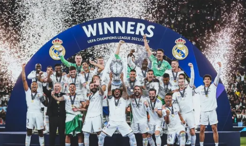 劳塔罗：很激动追平马佐拉的纪录，没想到自己能达到如此成就（劳塔罗：追平马佐拉纪录让我激动万分，未曾料到自己能取得如此成就）