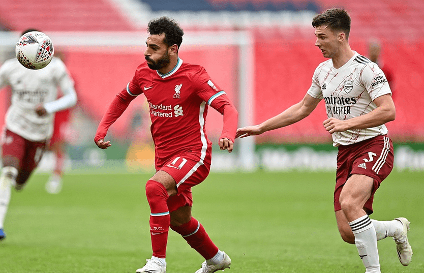 邮报：红军vs毕包前安菲尔德主看台发生误报，球迷被暂时疏散（邮报：利物浦vs毕尔巴鄂赛前安菲尔德主看台误报，球迷短暂撤离）