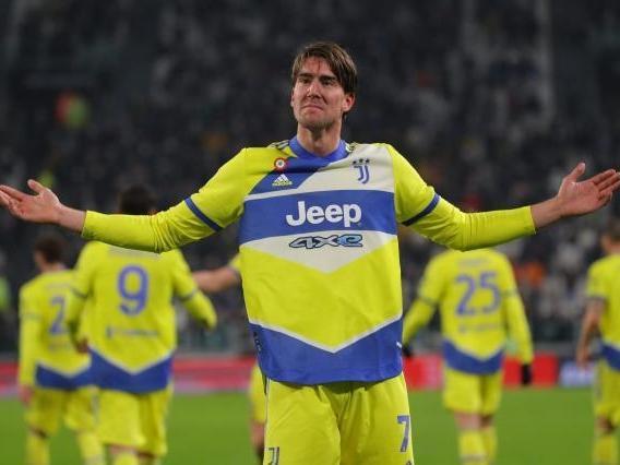 阿莫林：能在巨大压力下展现自信，拉门斯确实让我“意外”（阿莫林称：在巨大压力下仍保持自信，拉门斯确实出乎我意料）